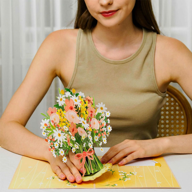 💐 Pop-Up Wildflower Valentine’s Card